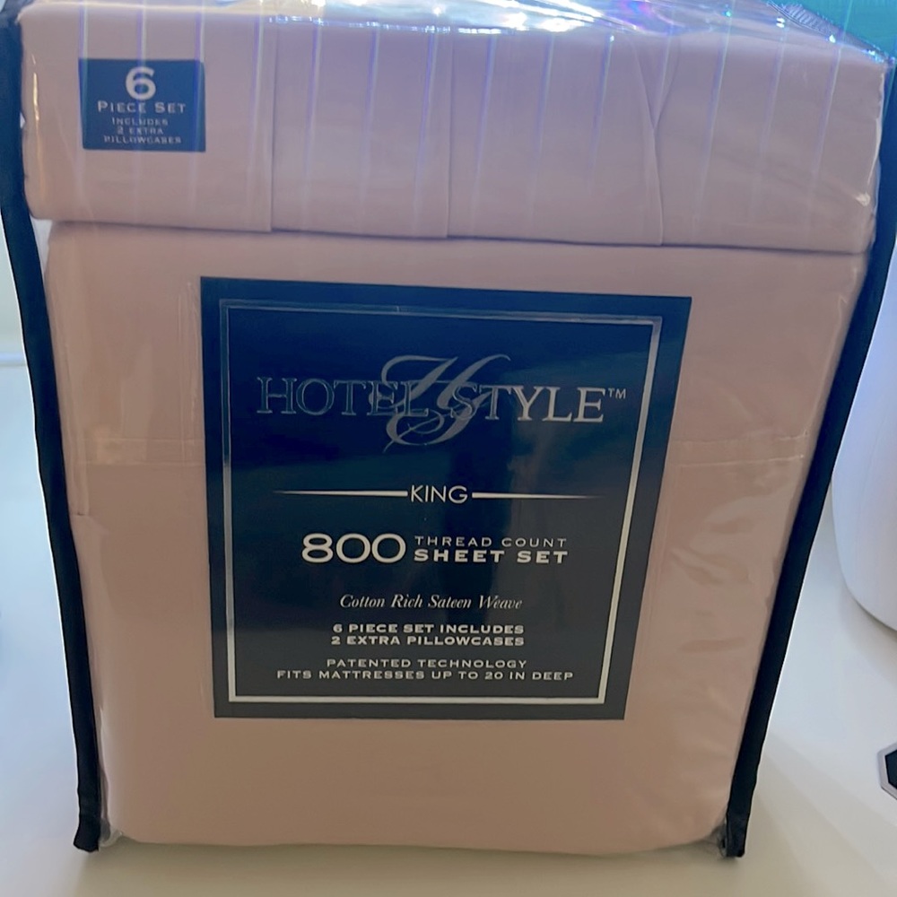 Brand new never used Pink king size sheets 6 peice set includes 2 pillow cases.